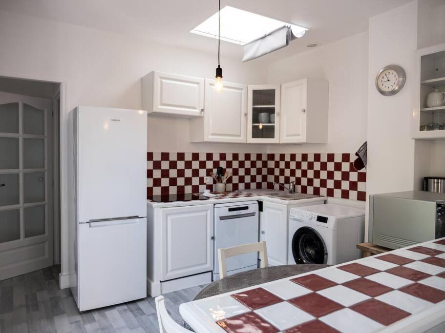 Logement Le Serein ツーロン エクステリア 写真