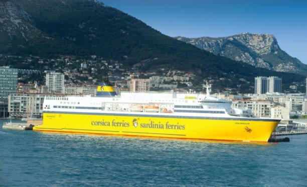 Logement Le Serein ツーロン エクステリア 写真